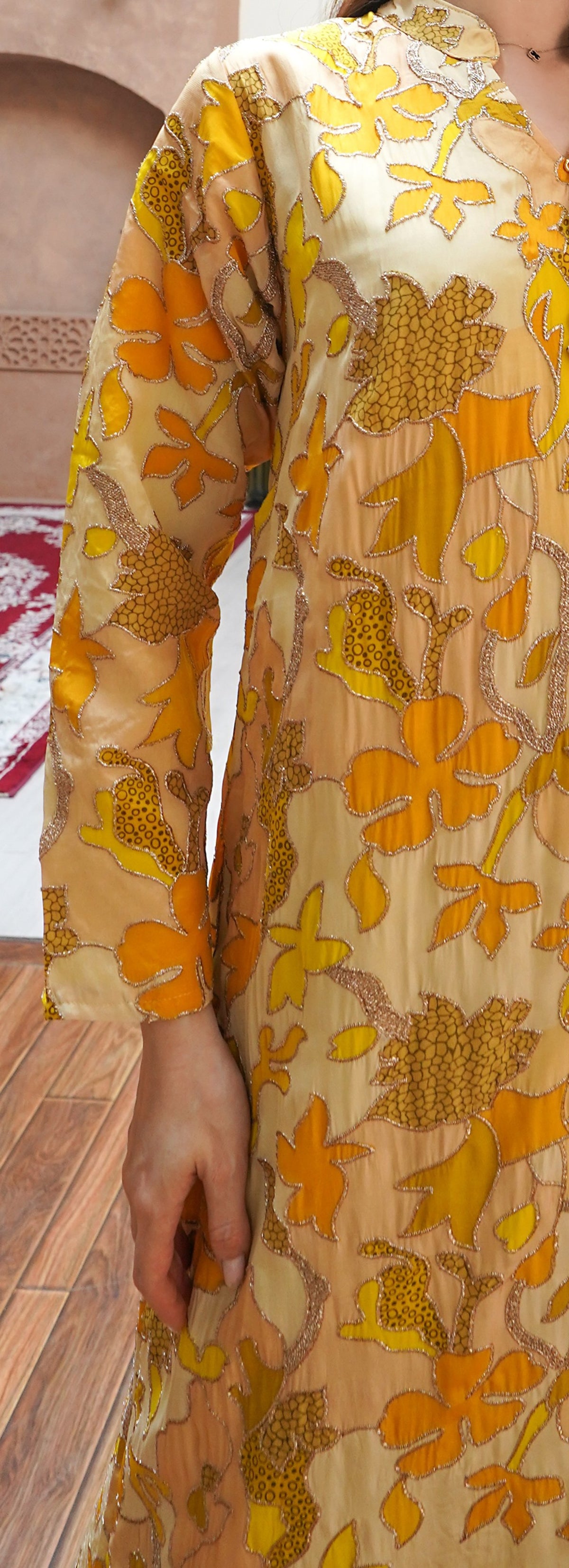 HARIR HINDI JALABIYA  NP3022