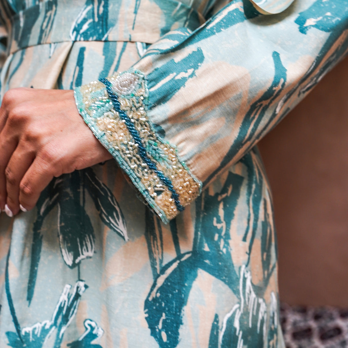 COTTON EMIRATI MUKHAWEER 54B