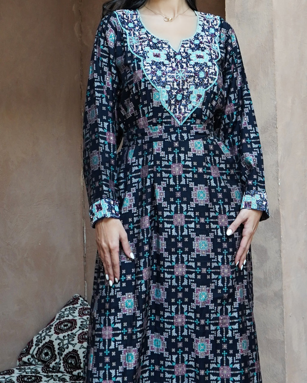COTTON EMIRATI MUKHAWEER  72