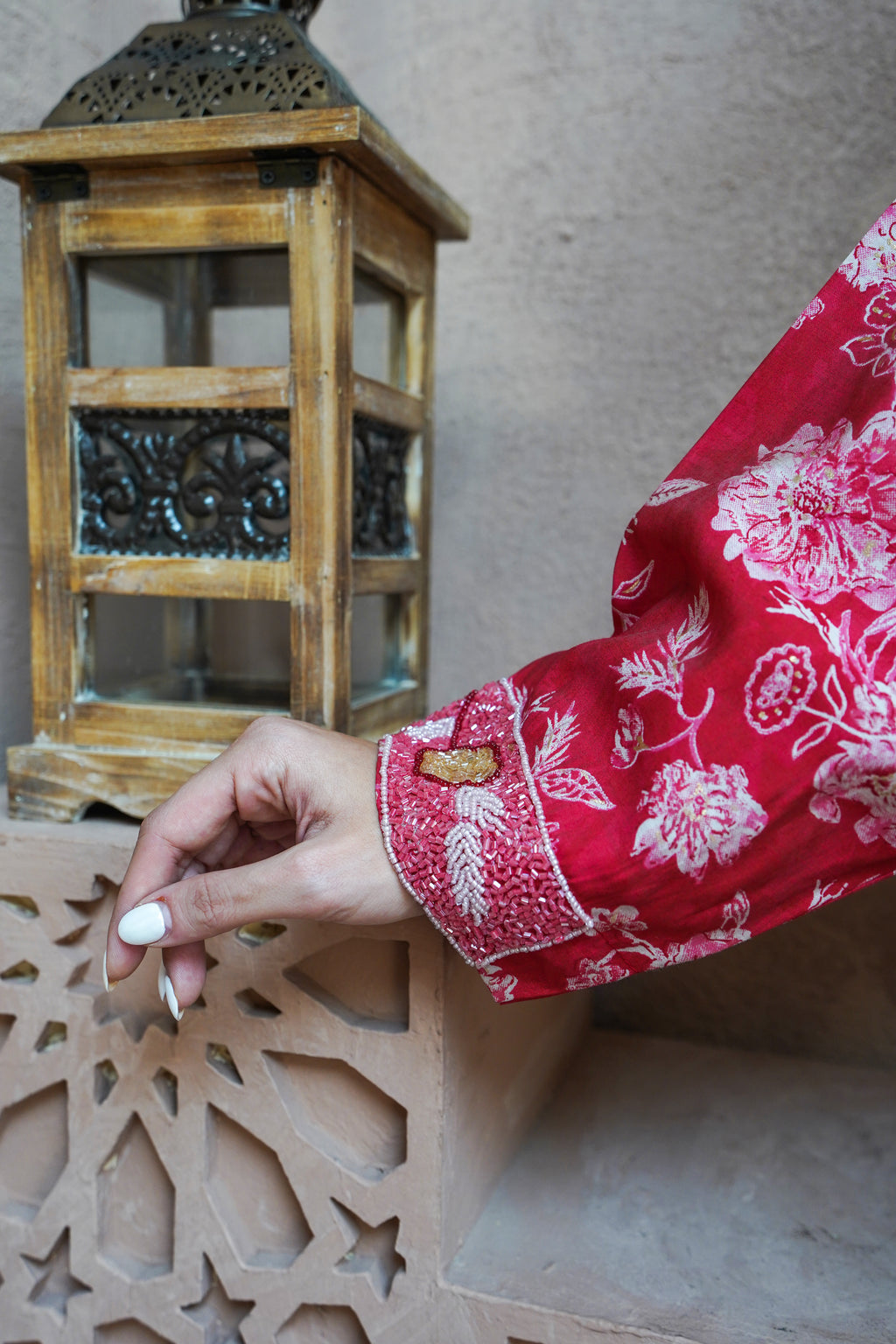 COTTON EMIRATI MUKHAWEER 73